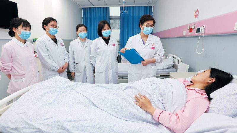 刮痧拔罐后怀孕了能要吗？生育前需要注意哪些？**